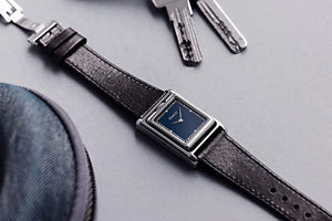 שעון Vario VERSA דו-זמן הפיך בצבע כחול-מתכת